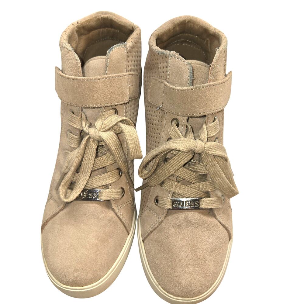 GUESS 8.5 Decia Fashion Wedge Women's Tennis Shoe Tan SneakerStrap 8 1/2